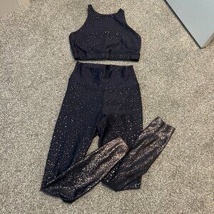 Show Up Sparkle Peloton Bra (L) & Leggings (M) Set